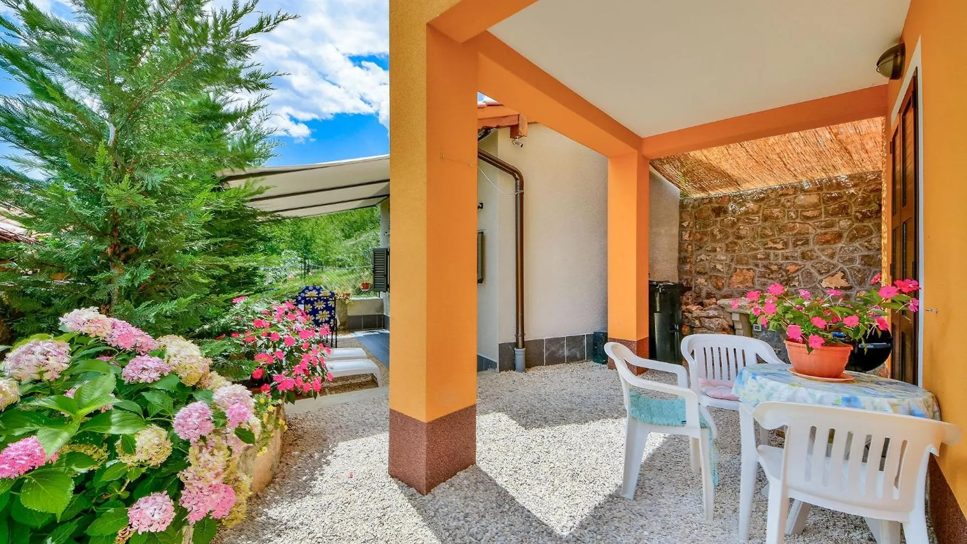 Holiday Home Karolina By Interhome Opric