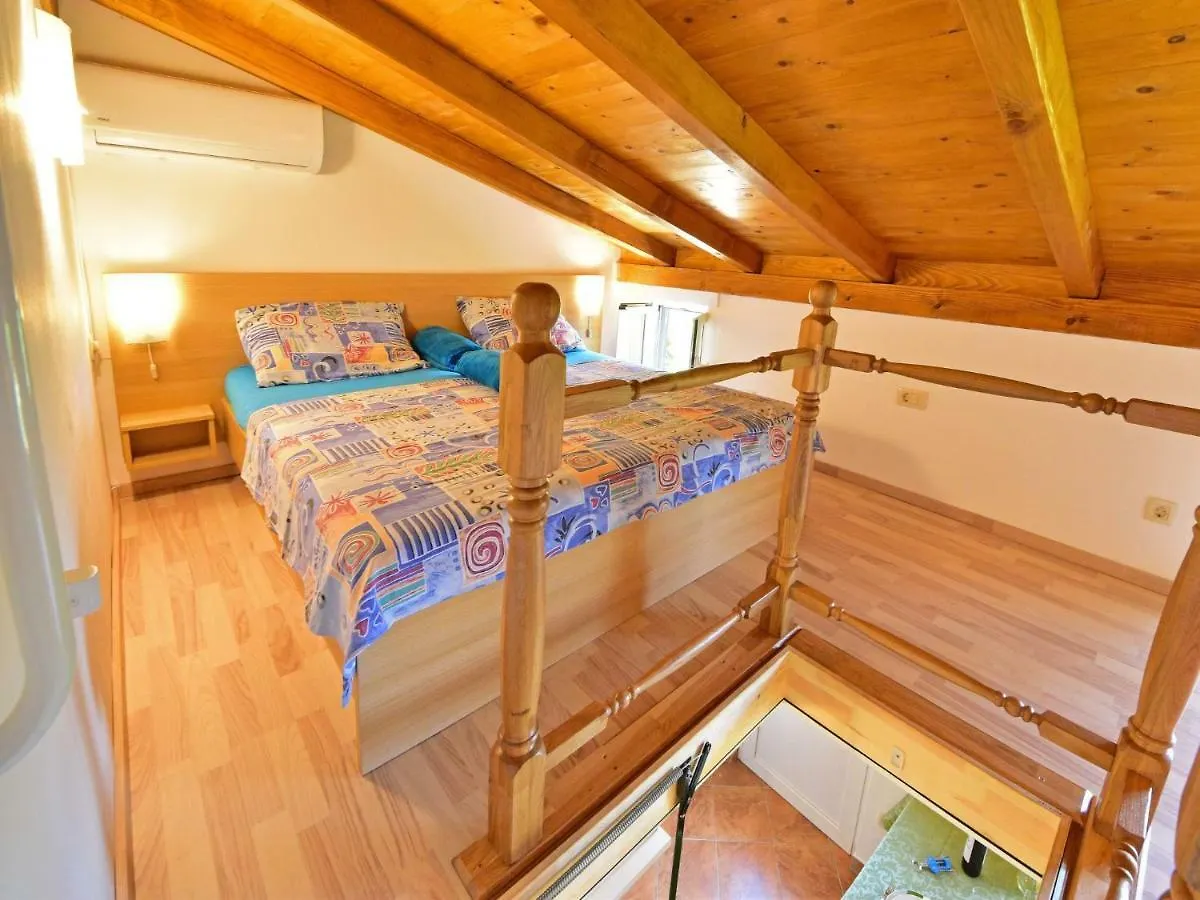 Holiday Home Karolina By Interhome Opric